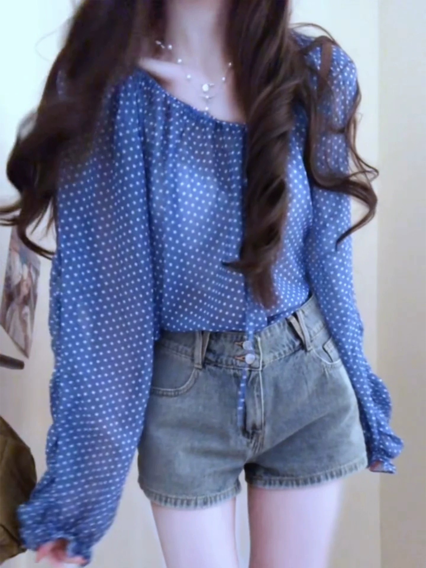 Polka Dot Off-Shoulder Long-Sleeve Chiffon Top for Women 2026 Early Autumn New Slimming Blouse - Image 4